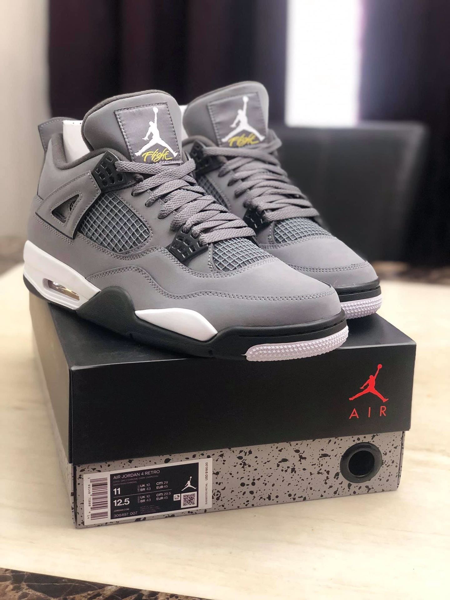 Jordan 4 Cool Grey