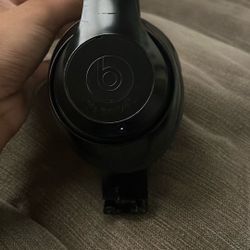 Beats Solo 3