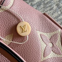 Louis Vuitton Rose and Beige Shoulder Bag