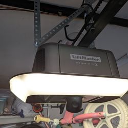 LiftMaster 87504-267 Secure View Smart Garage Door Opener