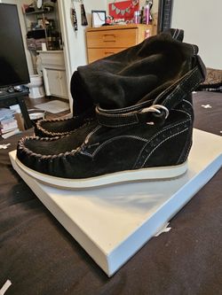 Suede Boots Size 8.5