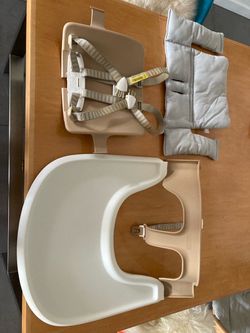 Stokke Tripp trap tray, harness, back support for high chair
