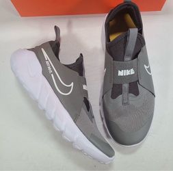 Nike Flex Runner 2 (GS) Flat Pewter Gray White Medium Ash Sneaker Women Size 8.5