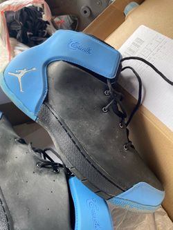 Nike - Mens  Size 12.5