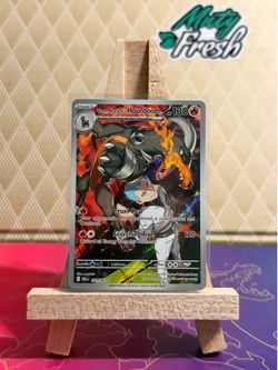Team Rocket’s Houndoom 191/182