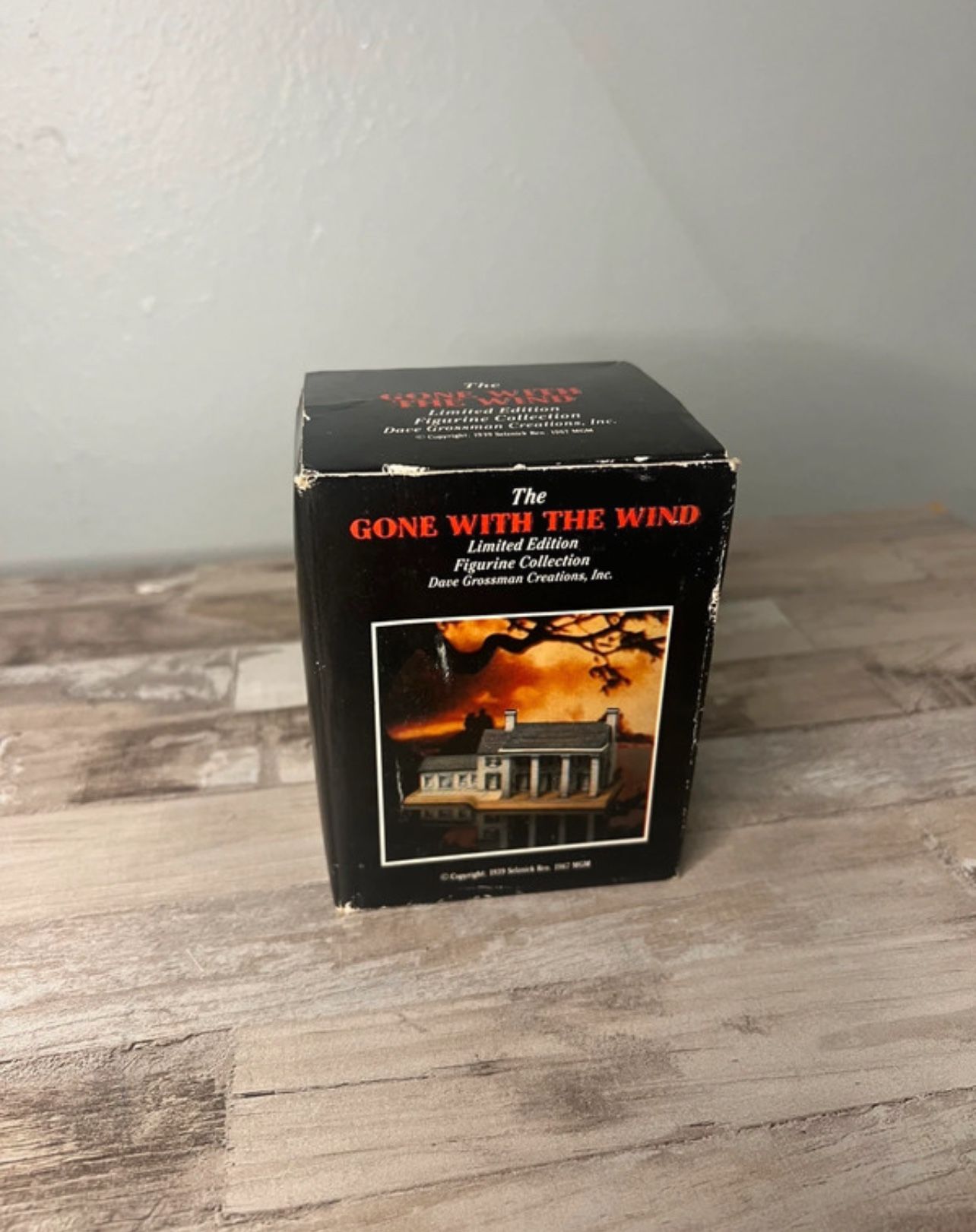Gone With The Wind "Tara" Limited Edition Figurine - Dave Grossman