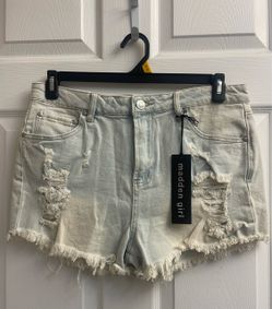 Distressed shorts