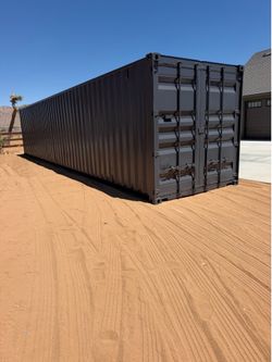 Hand pick your containers today, local container yard in Hesperia