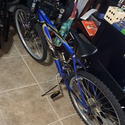 26 Inch Huffy Mountain Bike, Richmond, Texas 77407