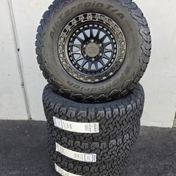 17" LOCK Mojave rims w/ 33" BfGoodrich KO2 tires