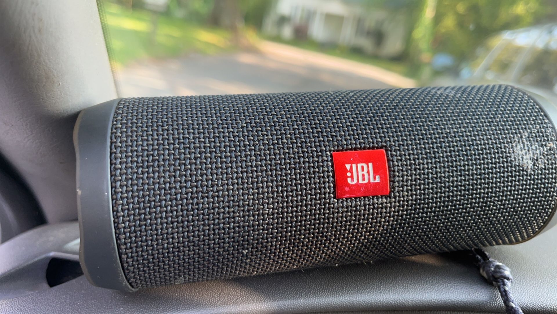 JBL Flip 4