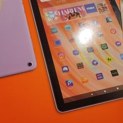 Brands New Amazon Fire HD 10 32GB 140 From Amazon Selling For 100 Firm Price 