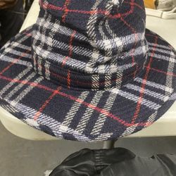 Burberry  Bucket Hat ( Ladies )