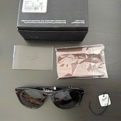 Persol 714 Folding Sunglasses – Black Polarized 52mm (Discontinued Size)