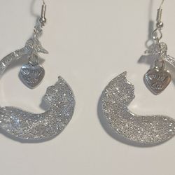 Silver Glitter Kitty Earrings 