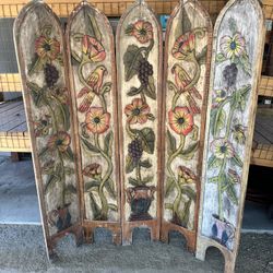 Vintage Mexican Hand Carved Room Divider Screen $200 Pick Up Only