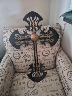Gothic-style wall cross