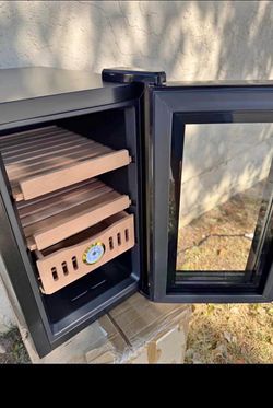 New Mojgar 25L Electric Humidor, 200 Counts Cigar Humidor Cabinet with Cooling Temperature Control, Electric Cooling Cigar Fridge with Spanish Cedar W