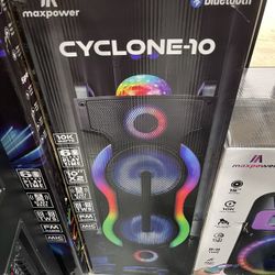 10x2 woofers 10 k watts max power Bluetooth speaker with mic