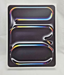 Apple - 13-inch iPad Pro M5 chip Wi-Fi 256GB with OLED - Space Black