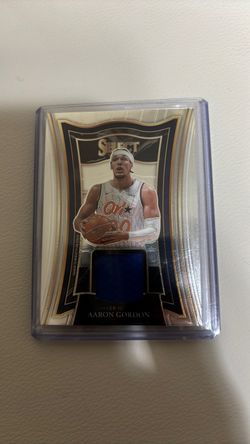 DEN Aaron Gordon Game Worn Card