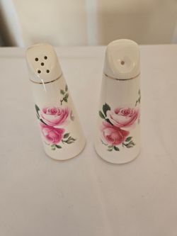 Vintage Porcelain Rose Pattern Design Salt & Pepper Shakers