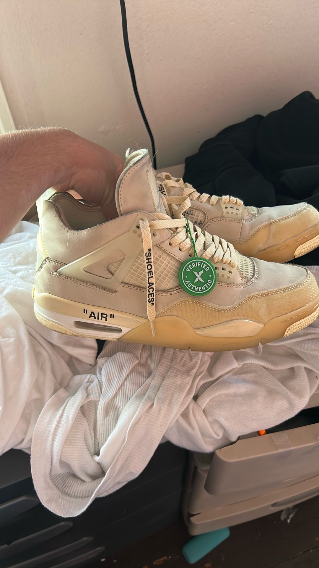 off white jordan 4