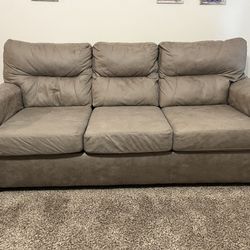 Sofa & Loveseat 