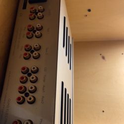 QUAD QC TWENTY FOUR PRE AMP