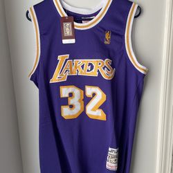 Magic Johnson Jersey 