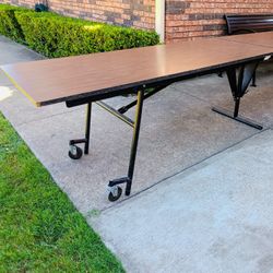Commercial Foldable Banquet Table 