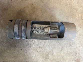 Model F Plunger-Type Drill Pipe Float Valve