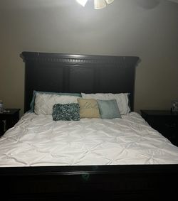 King Size Bed Room Set From Ashley Furniture 