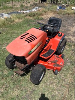 John Deere/scotts 54inch riding mower