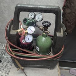 Oxy-Acetylene Welding Cutting Kit (with brand new regulator)