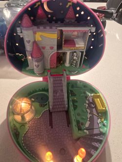 1992 Polly Pocket Starlight Castle Compact