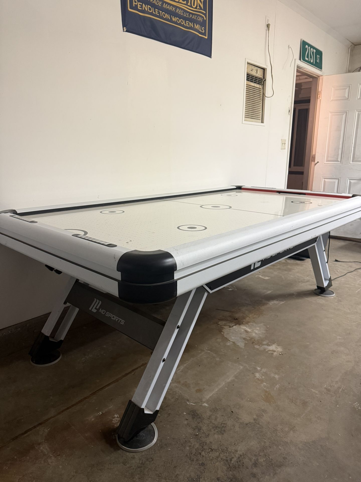 Hockey Table