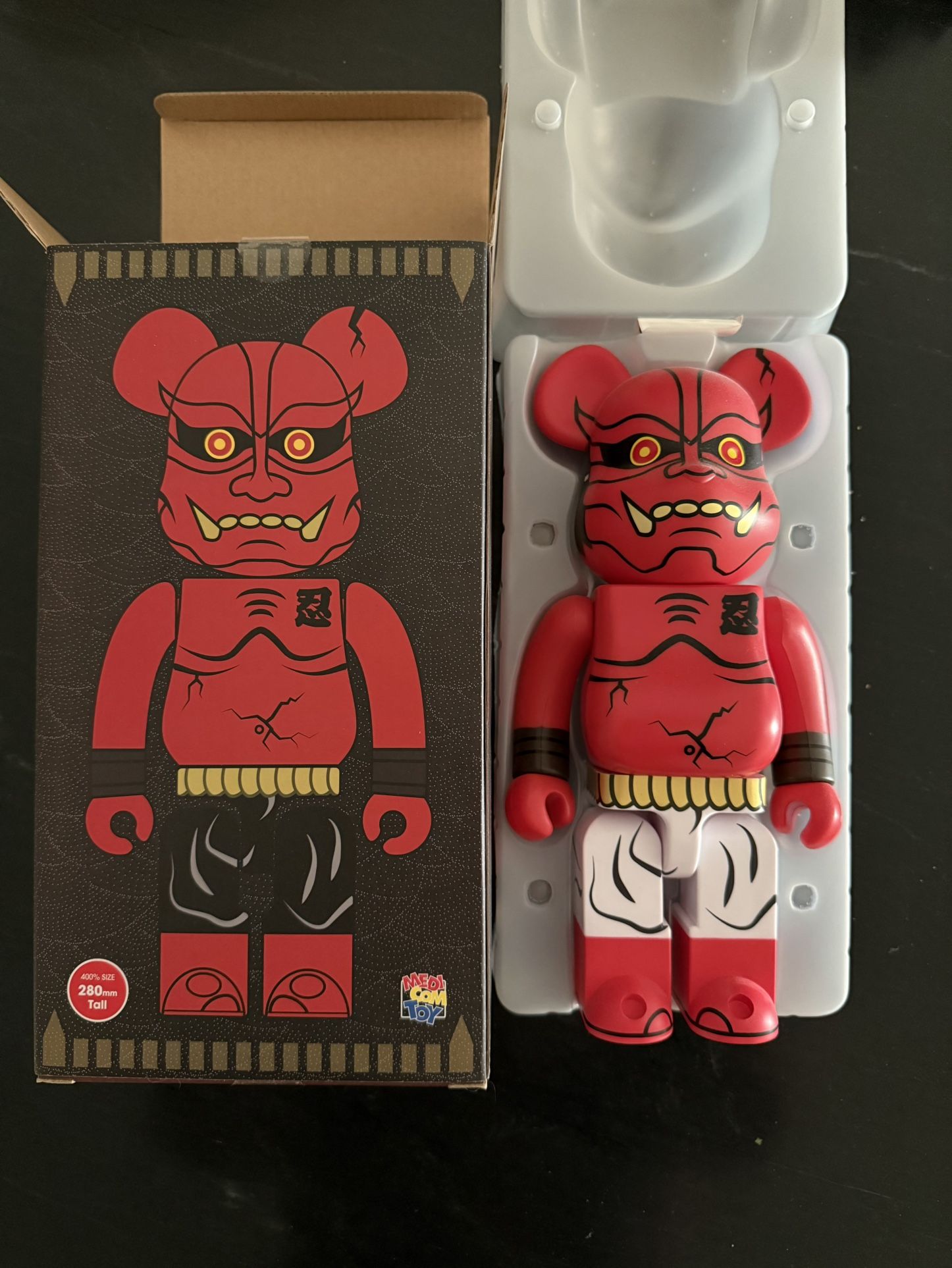 Bearbrick Shinobu Akai 400%