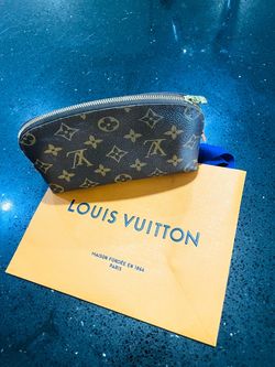 Authentic Louis Vuitton LVMonogram Canvas cosmetic Pouch Pm