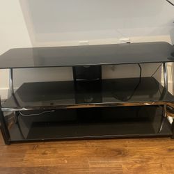Blk Glass Entertainment Stand