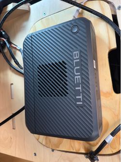 Bluetti Charger 2