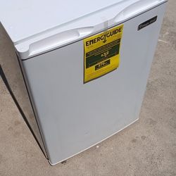 Magic Chef Compact Freezer 