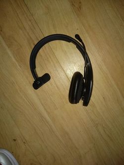 Blueparrot bluetooth headset