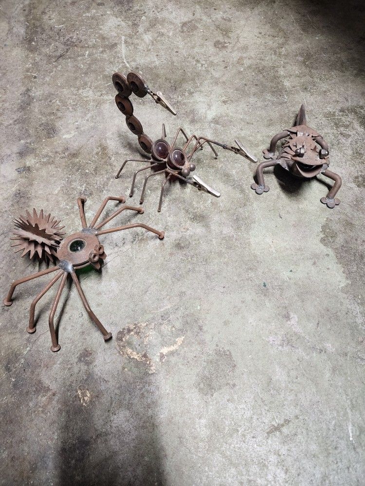 Metal Figures Art