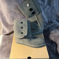 Brand New! UGG Women’s Classic Cardy Boots 