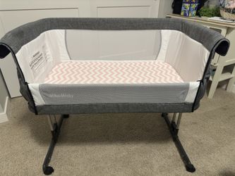 Mika Micky Baby Bassinet Bedside Sleeper