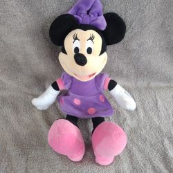 Minnie mouse plush 