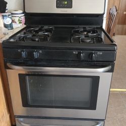 Gas stove