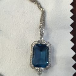 Blue Topaz Pendant 