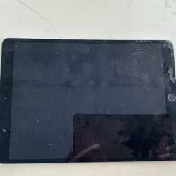 Apple iPad 4th Gen A1701 16GB 9.7" WiFi Black